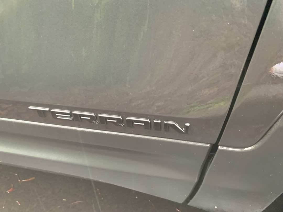 2021 GMC Terrain SLE - Image 7