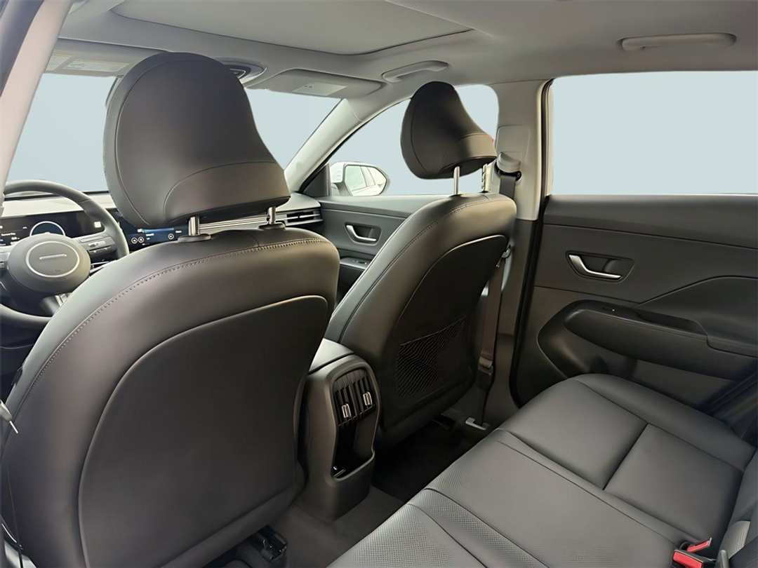 2026 Hyundai Kona Limited - Image 28