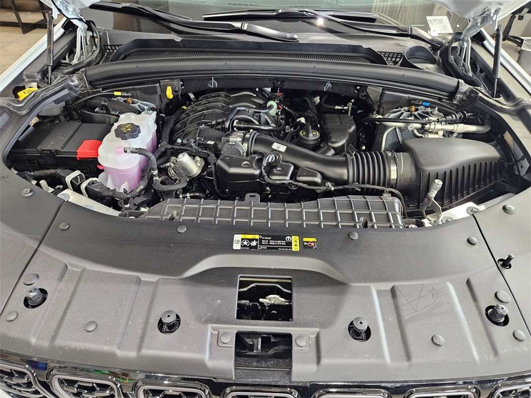 2025 Jeep Grand Cherokee Summit - Image 42