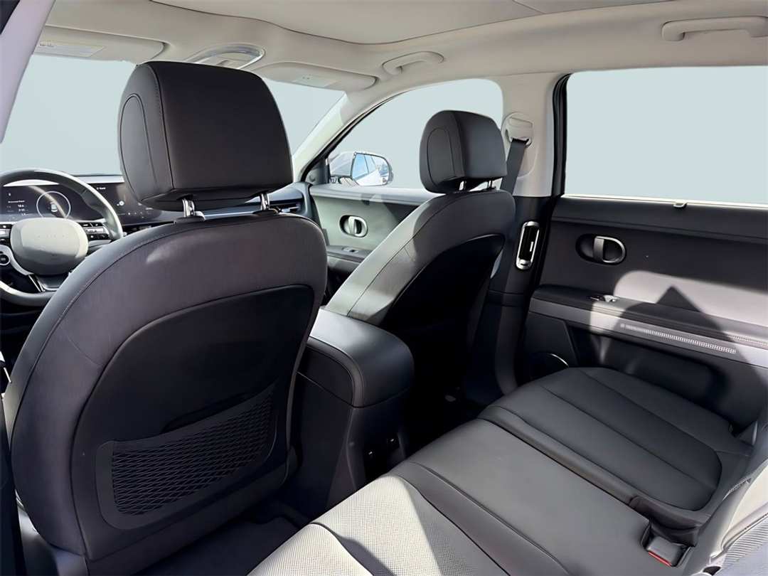 2026 Hyundai Ioniq 5 Limited - Image 30