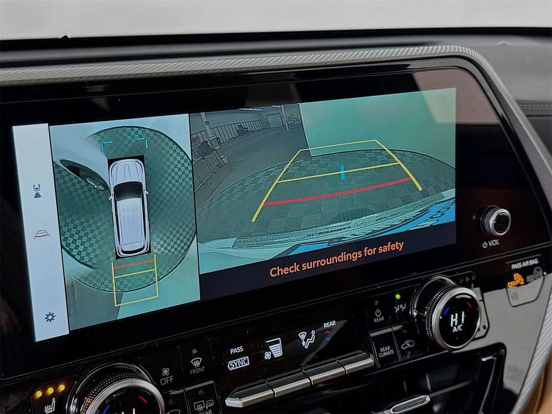 2026 Toyota Highlander Platinum - Image 14