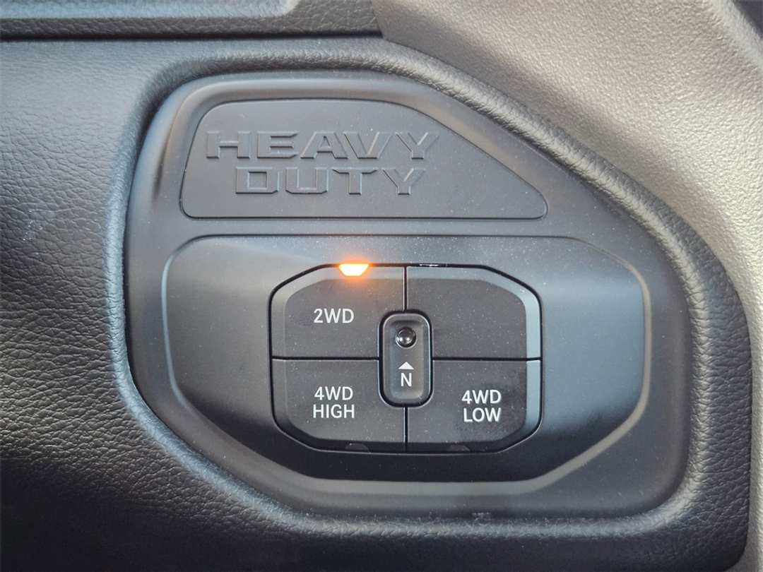 2026 Ram 2500 Big Horn - Image 23