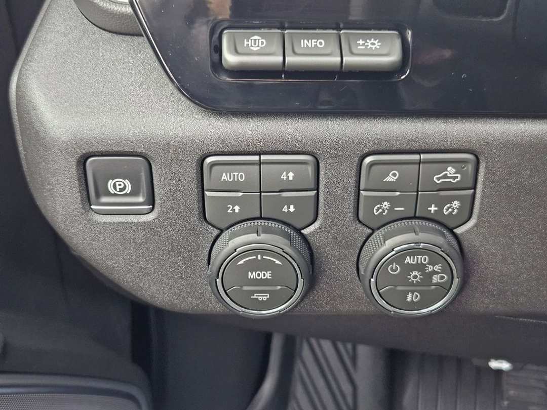 2026 Chevrolet Silverado 3500Hd High Country - Image 30