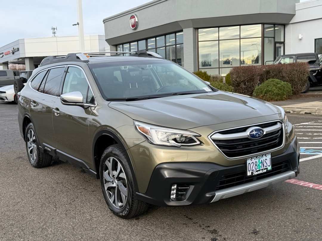 2022 Subaru Outback Touring - Image 2