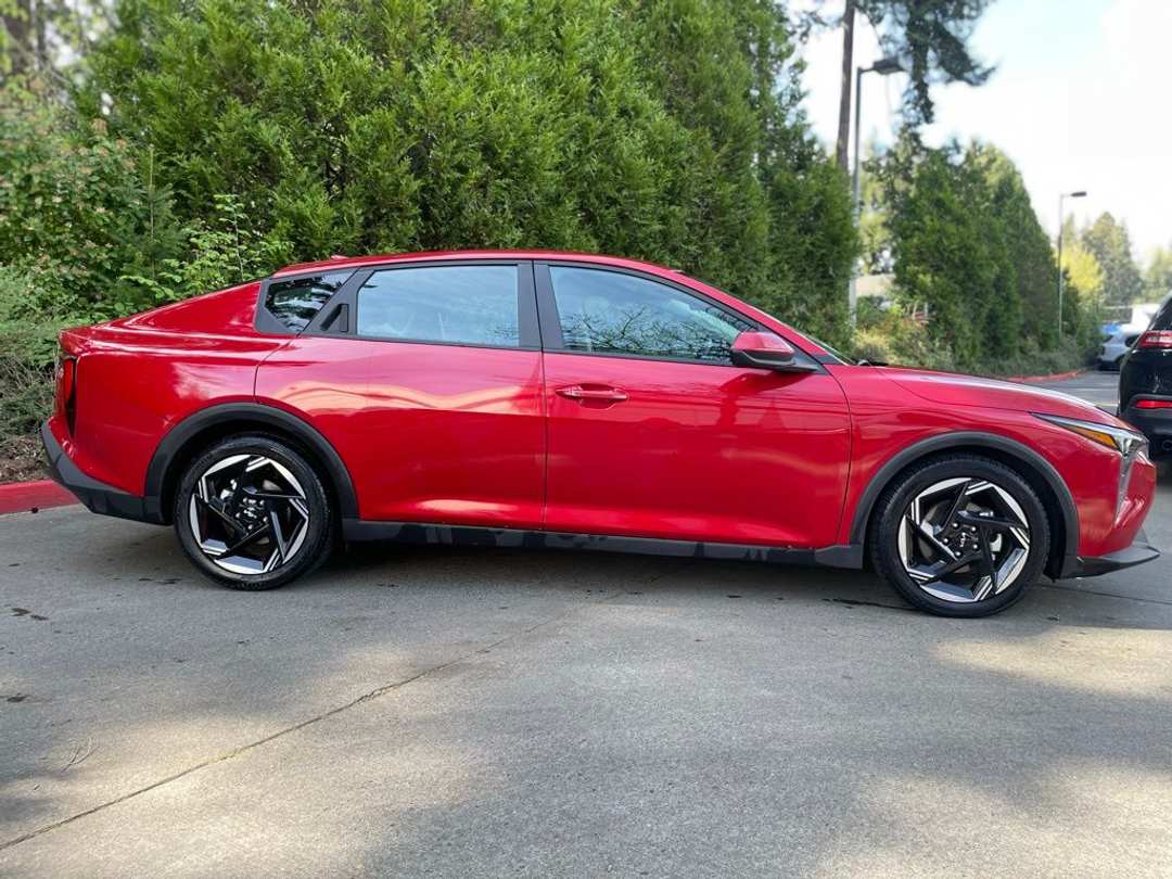 2025 Kia K4 EX - Image 3