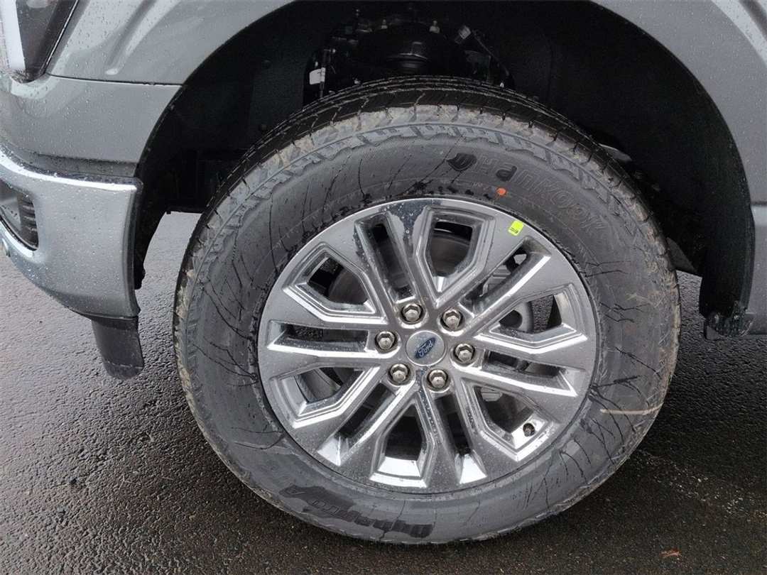 2026 Ford F-150 Lariat - Image 32