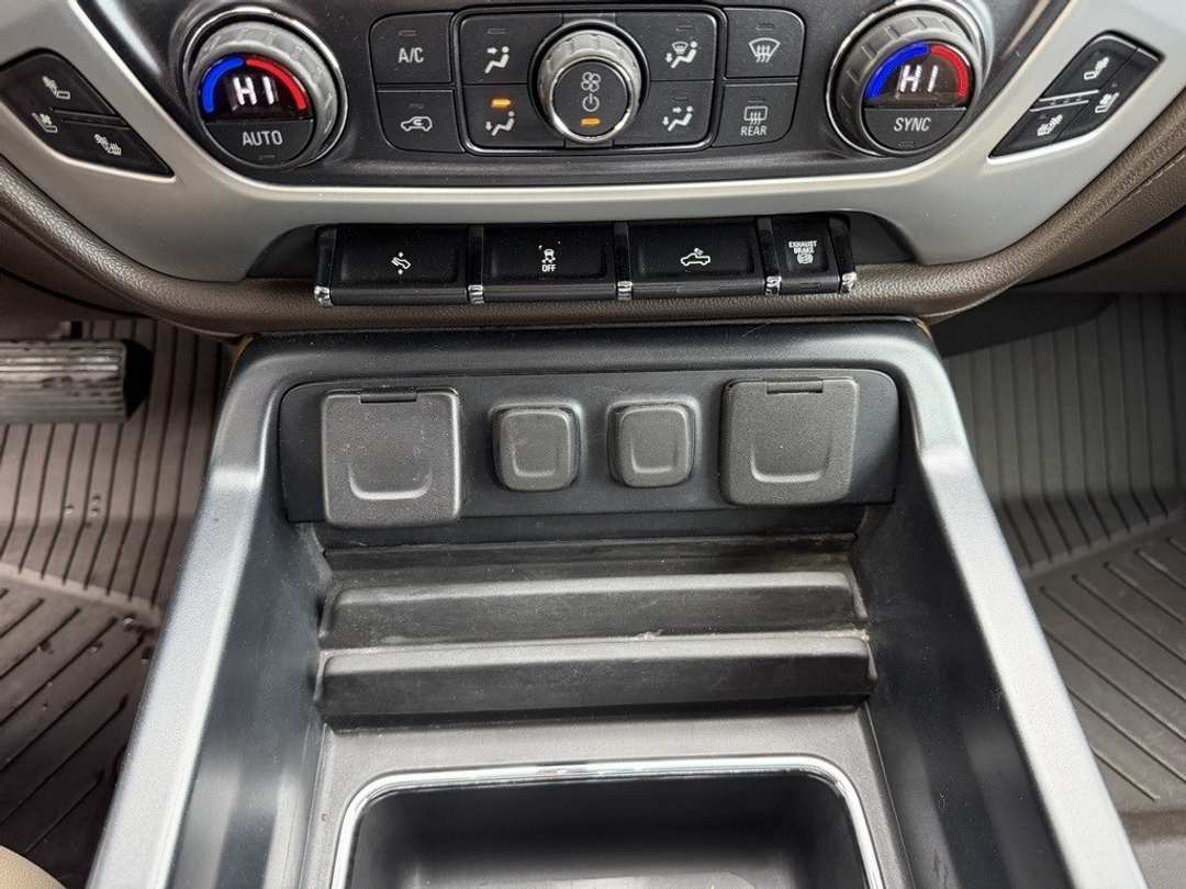 2018 GMC Sierra 2500Hd SLT - Image 24