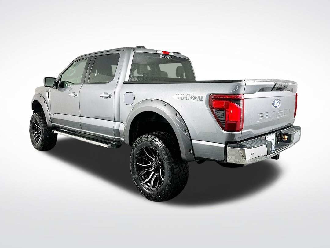 2025 Ford F-150 XLT - Image 6