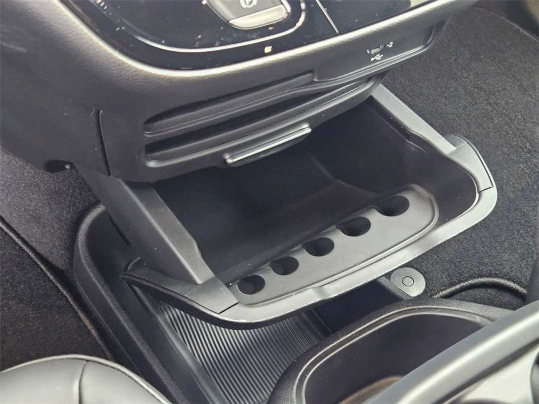 2026 Chrysler Voyager LX - Image 26