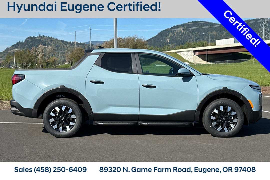 2025 Hyundai Santa Cruz SE - Image 3