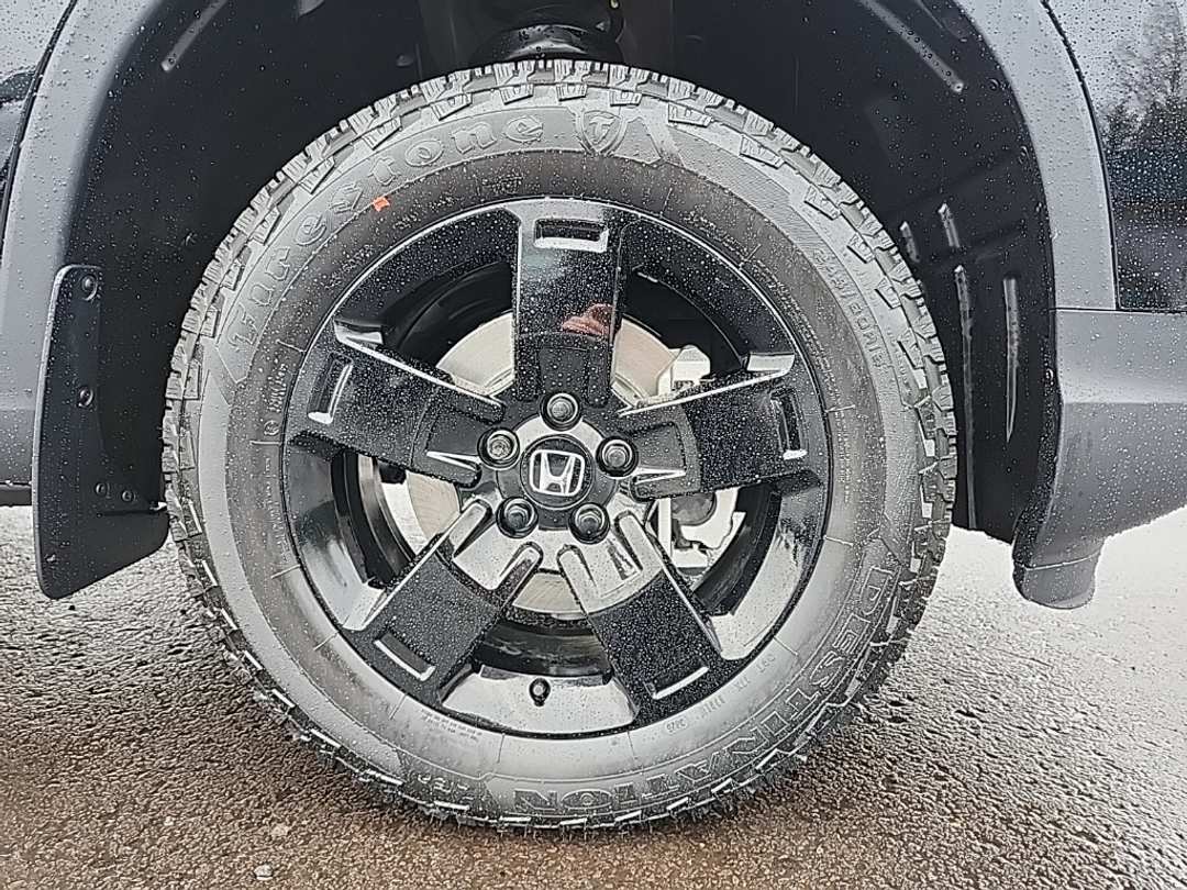 2026 Honda Ridgeline Black Edition - Image 32