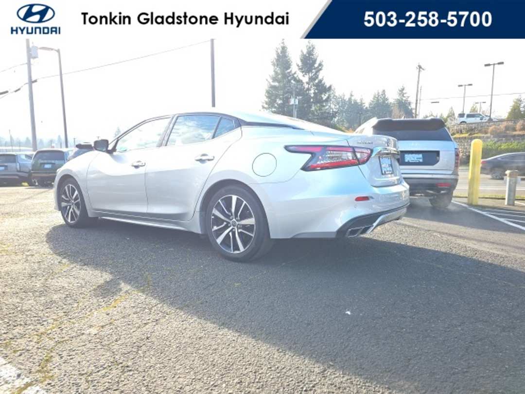 2023 Nissan Maxima SV - Image 7