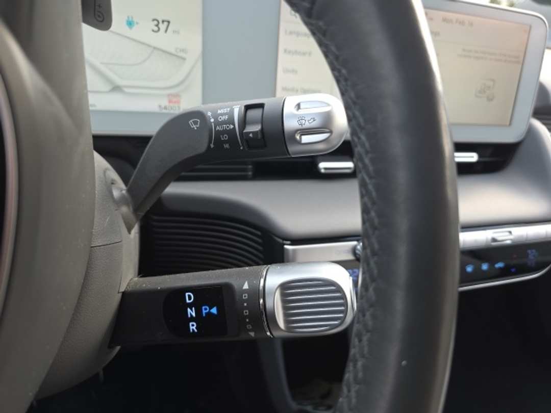 2022 Hyundai Ioniq 5 Limited - Image 13