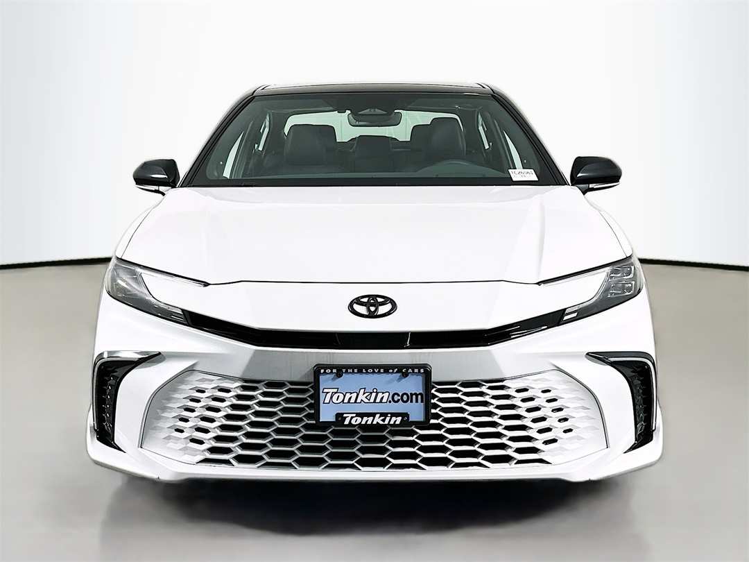 2026 Toyota Camry XSE - Image 2