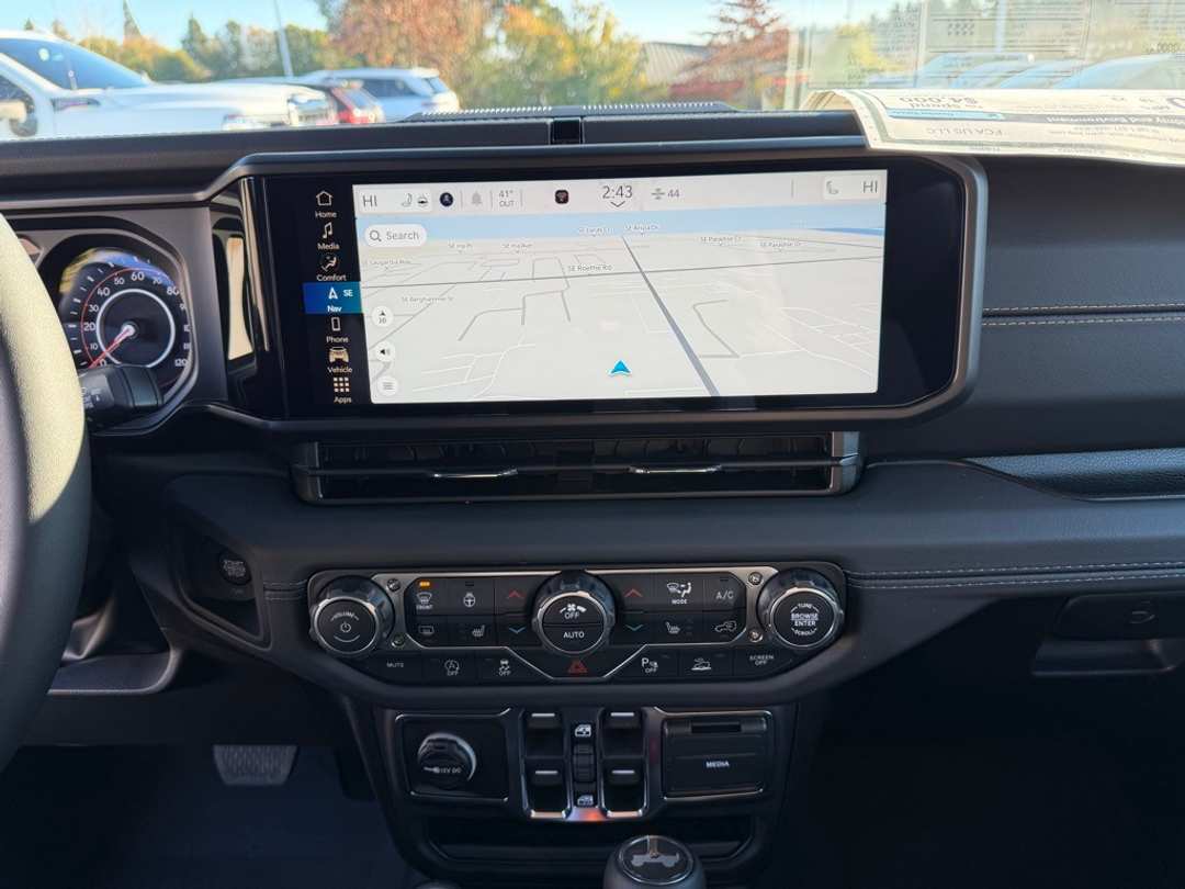 2026 Jeep Wrangler Sahara - Image 20