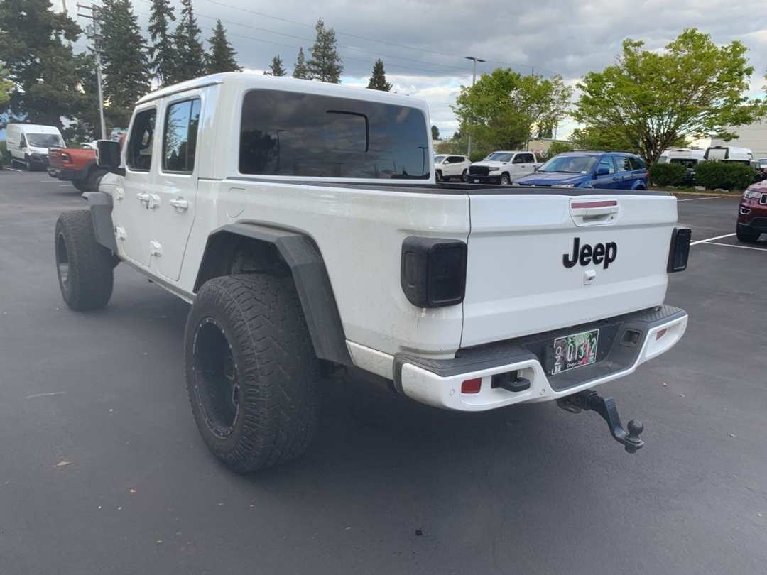 2021 Jeep Gladiator High Altitude - Image 2