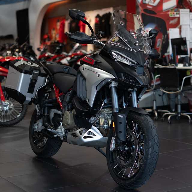 2025 Ducati Multistrada V4 Rally Adventure Travel & Radar