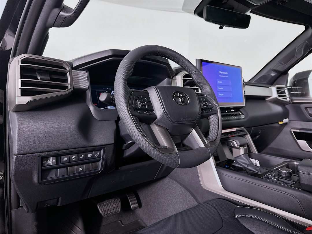 2026 Toyota Tundra Limited - Image 9