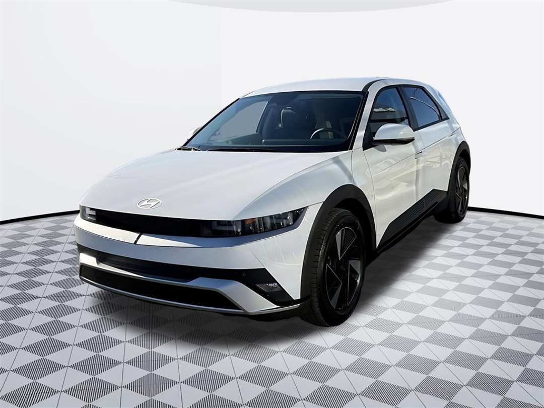 2026 Hyundai Ioniq 5 SEL - Image 4