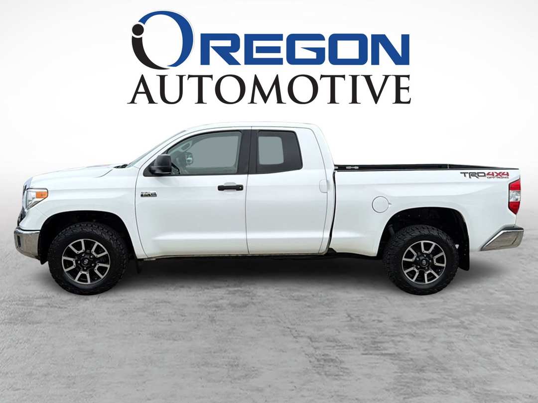 2016 Toyota Tundra Double TRD PRO 6 1/2 FT - Image 2