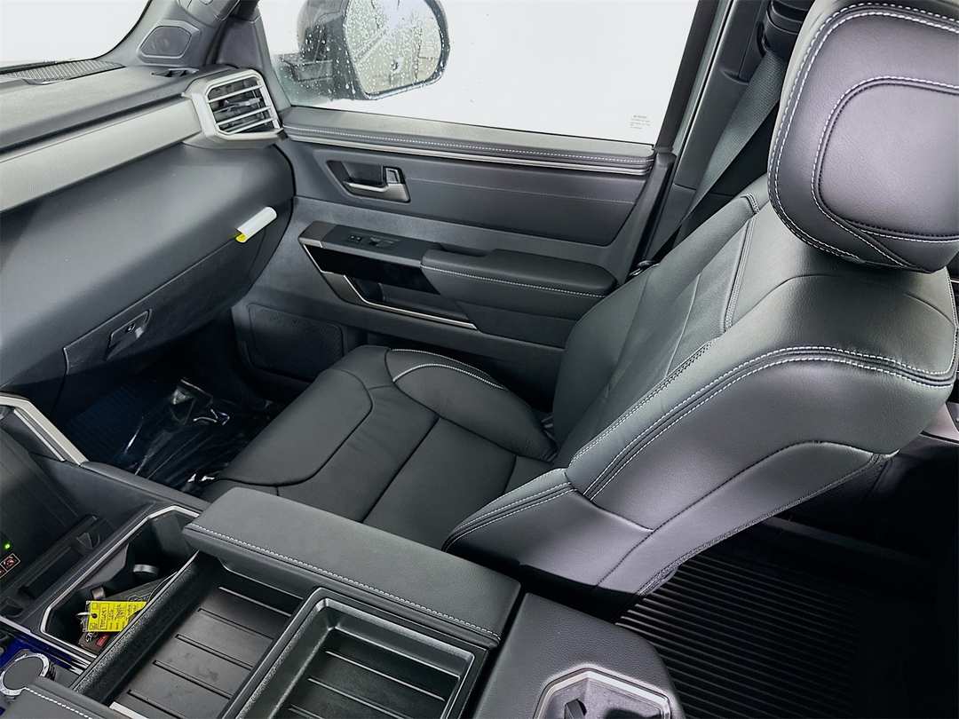 2026 Toyota Tundra Limited - Image 23