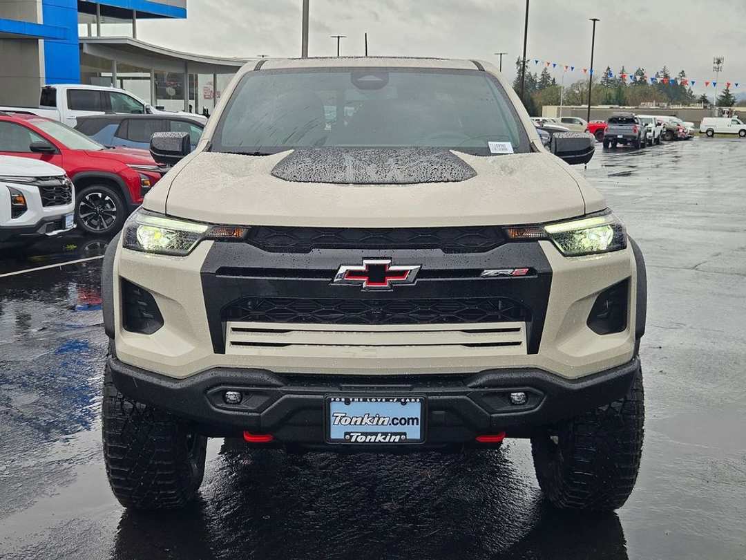 2026 Chevrolet Colorado ZR2 - Image 9