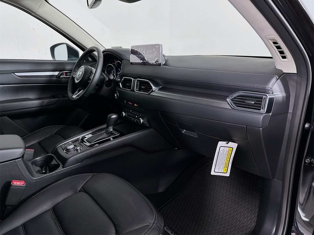 2025 MAZDA CX-5 2.5 S Preferred Package - Image 30
