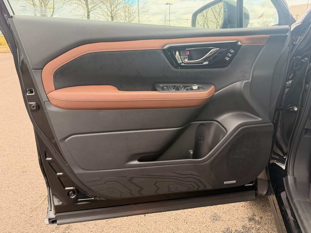 2026 Subaru Forester Touring - Image 11