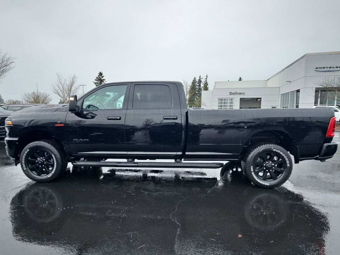 2026 Ram 3500 Laramie - Image 3