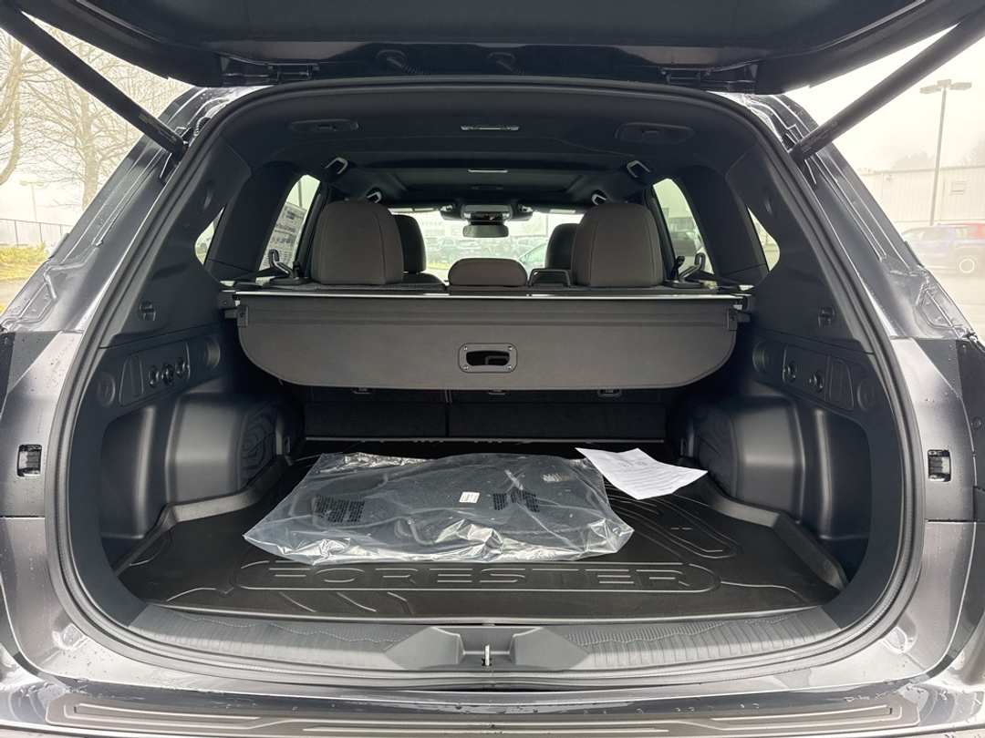 2026 Subaru Forester Premium - Image 19