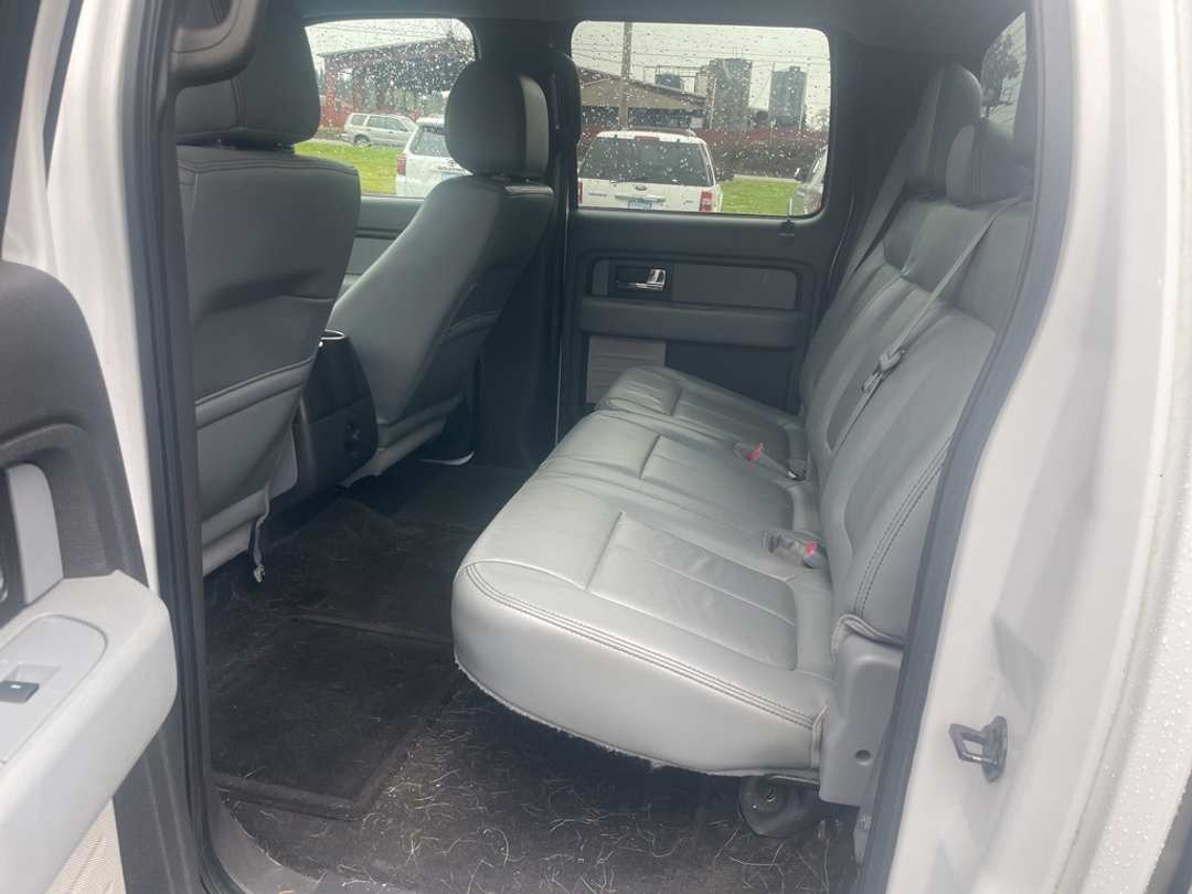 2014 Ford F-150 XLT - Image 10