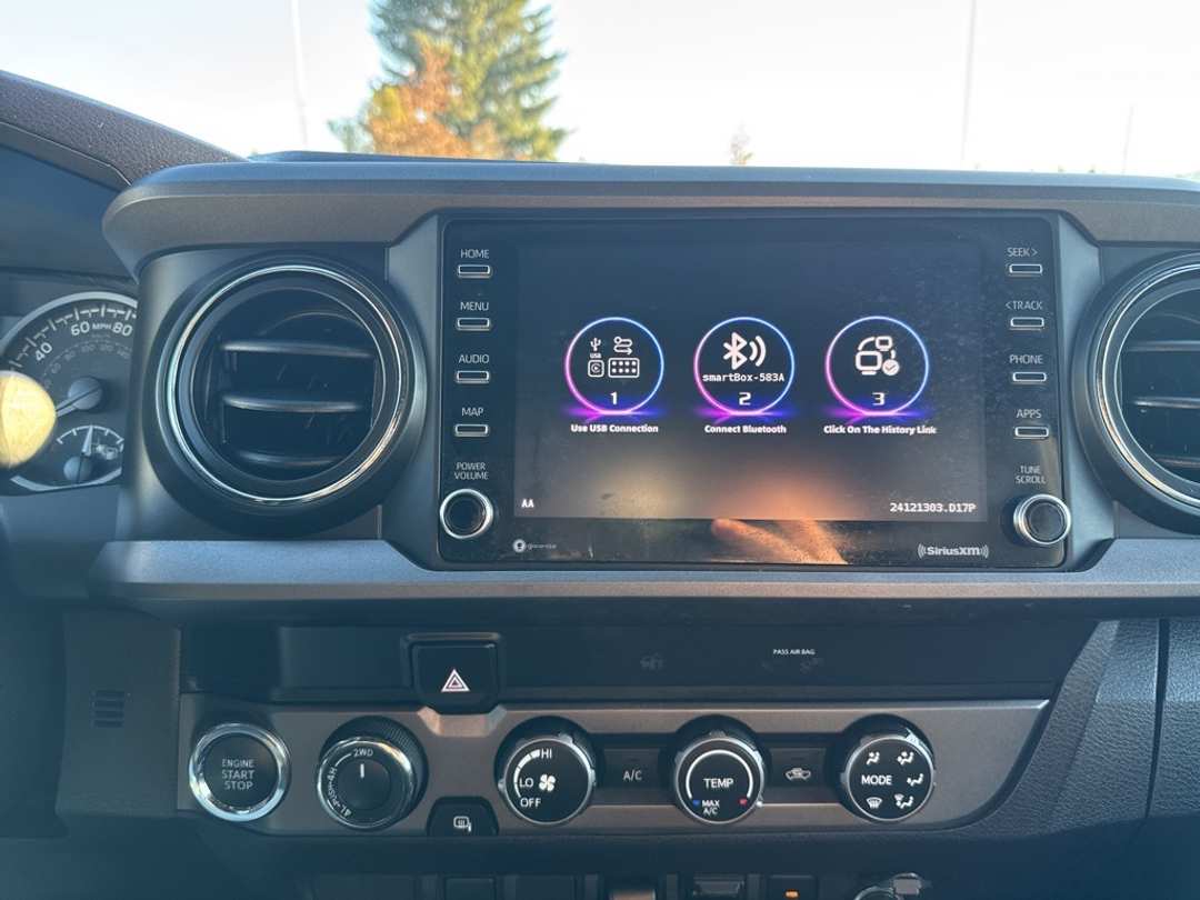 2020 Toyota Tacoma TRD Sport - Image 19