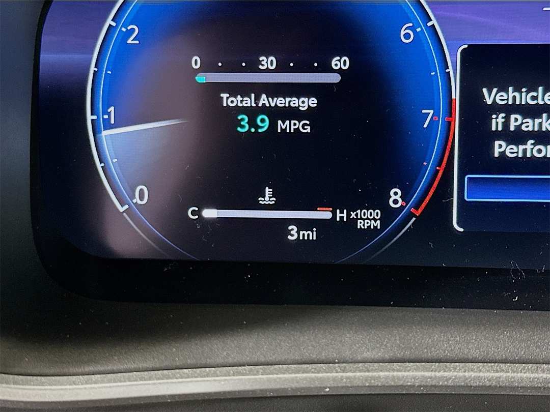 2026 Toyota Corolla Cross XLE - Image 12