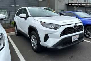 2022 Toyota Rav4 LE