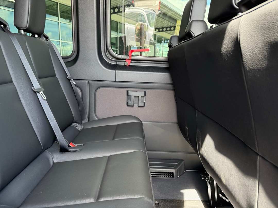 2024 Mercedes-Benz Sprinter 2500 Passenger 170 WB - Image 15