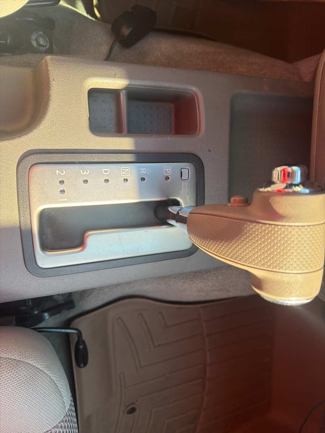 2013 Nissan Frontier SV - Image 35