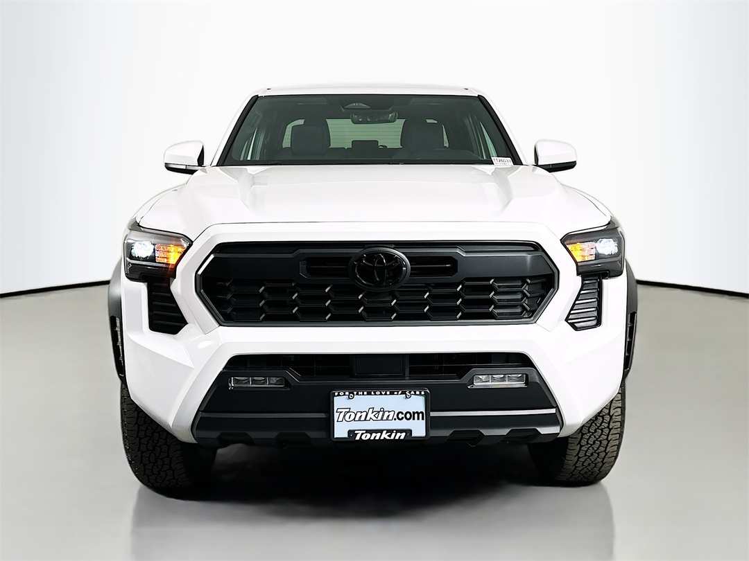 2026 Toyota Tacoma TRD OffRoad - Image 2