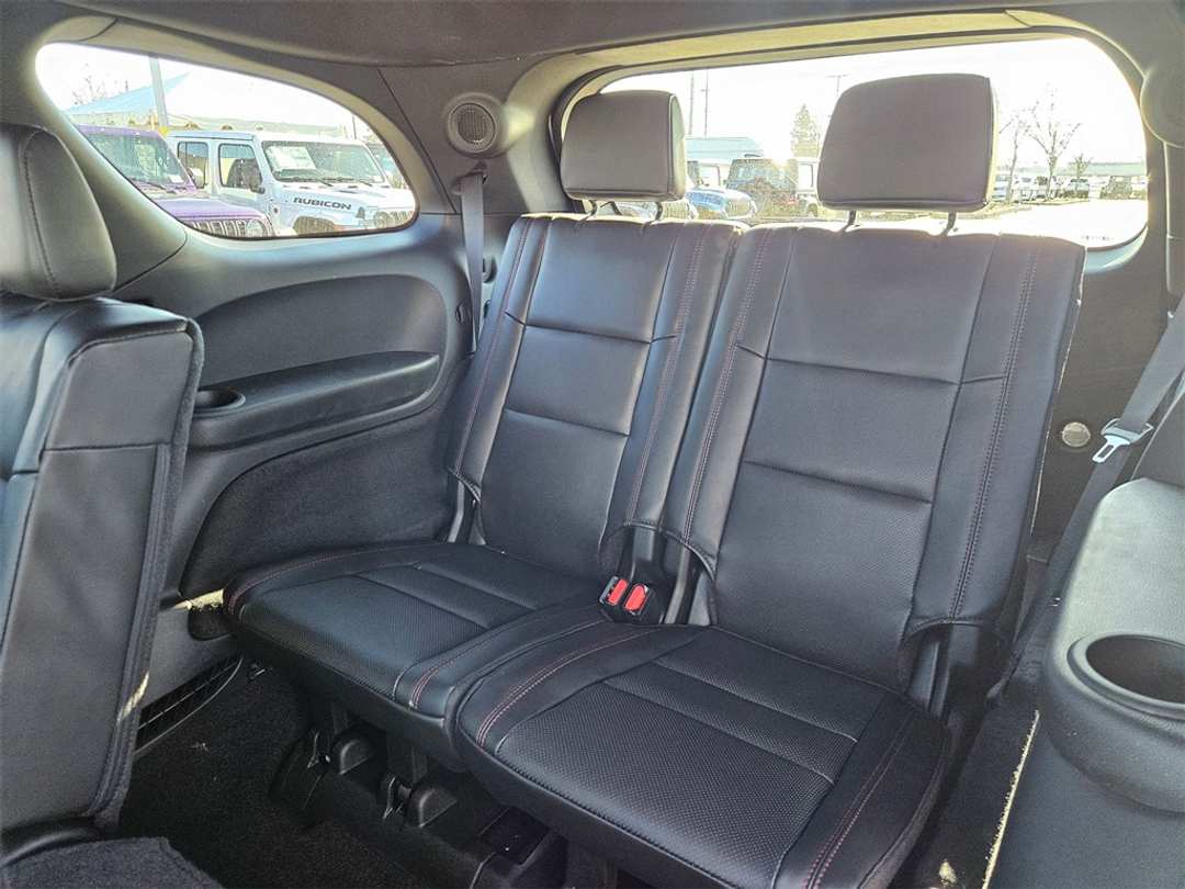 2026 Dodge Durango GT Plus HEMI V8 - Image 30