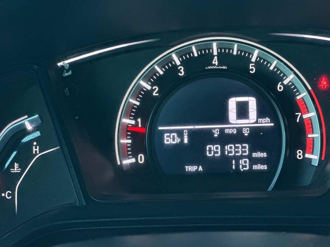 2018 Honda Civic Sport - Image 24