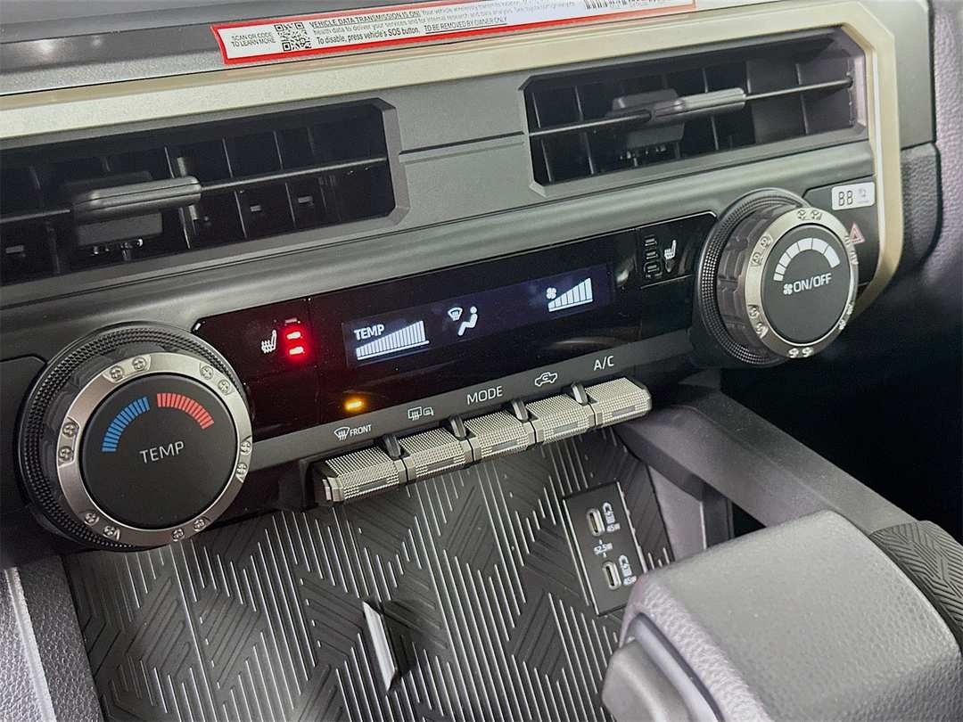 2025 Toyota Tacoma SR5 - Image 16