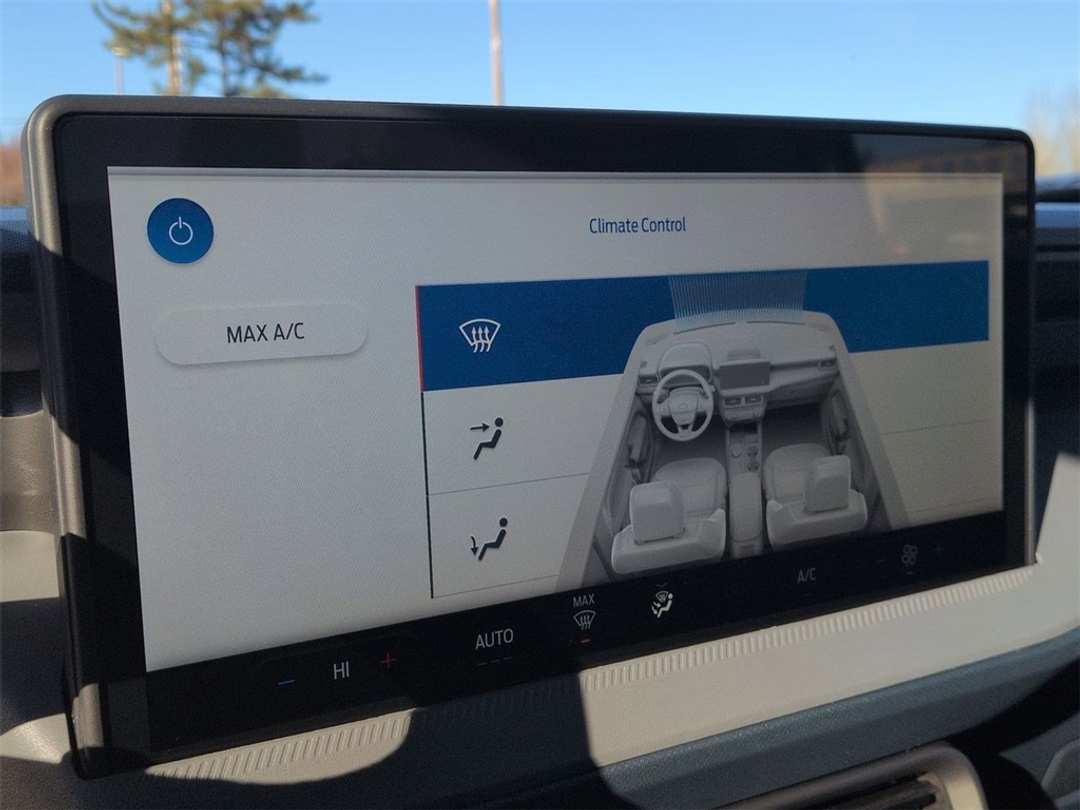 2026 Ford Maverick Lobo Standard - Image 19