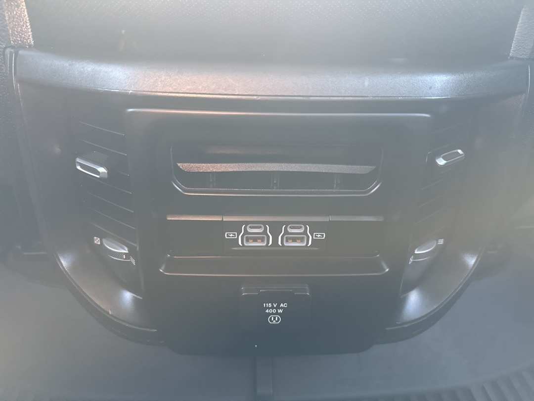2022 Ram 1500 Laramie - Image 23