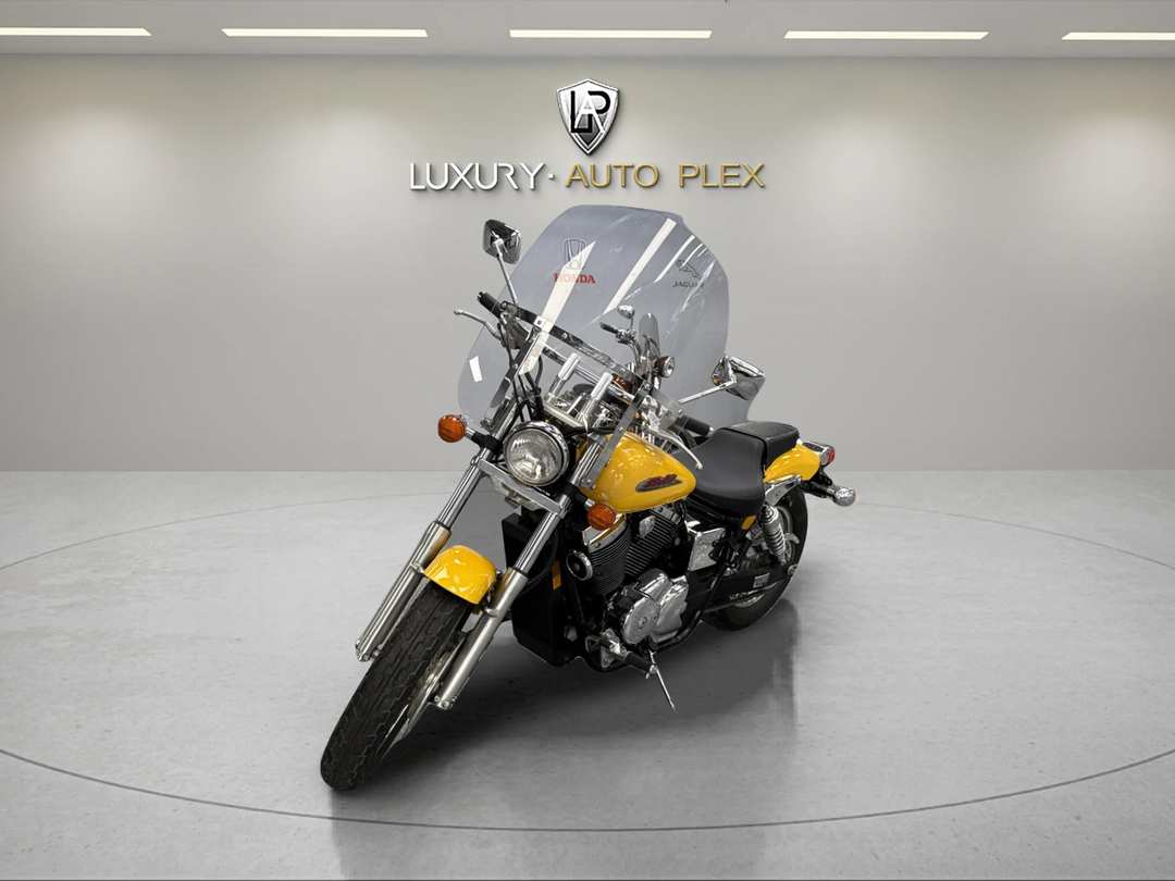 2002 Honda Shadow Spirit 750 MC NEW CONDITION ONLY 181 MILES - Image 2