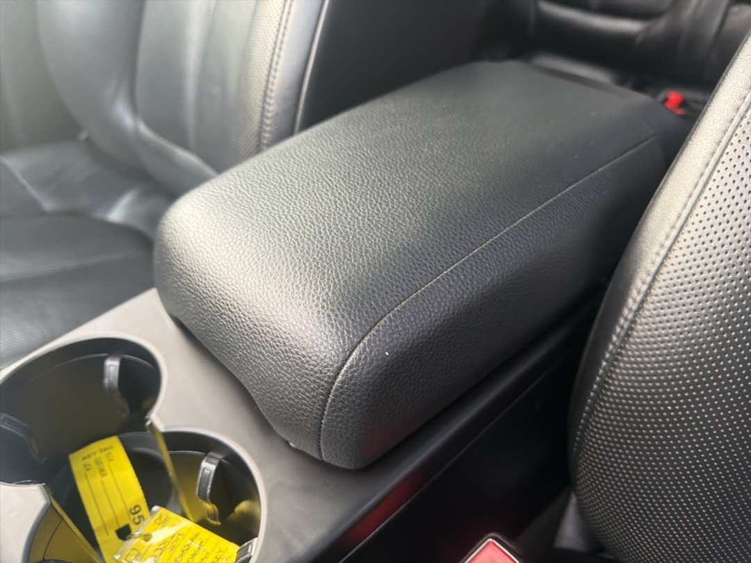 2018 Porsche Macan Base - Image 36