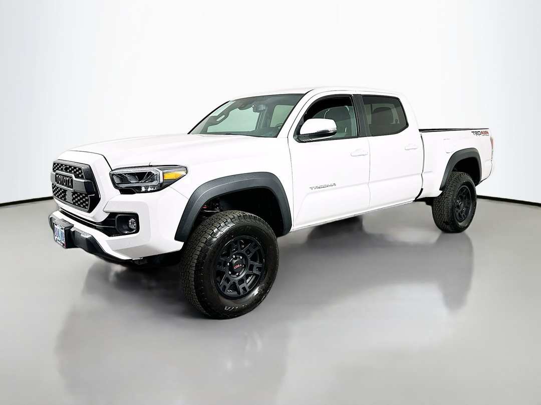 2023 Toyota Tacoma TRD OffRoad - Image 3