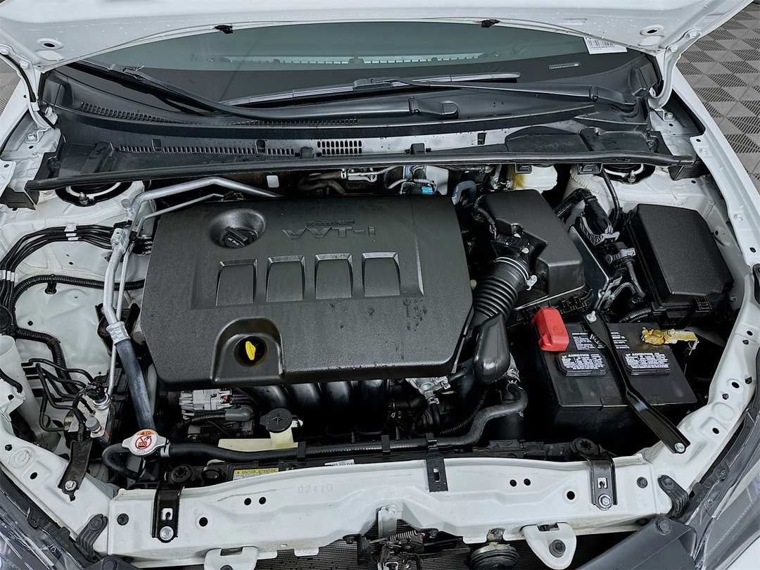 2019 Toyota Corolla LE - Image 27