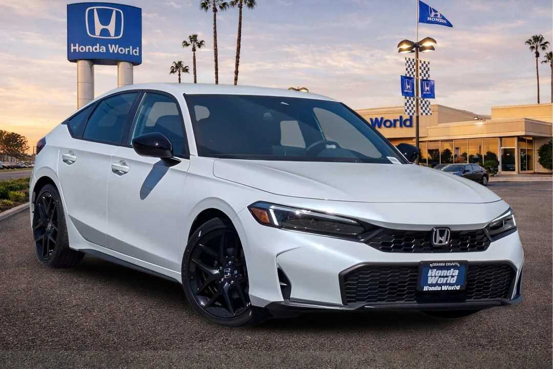 2026 Honda Civic Sport - Image 2