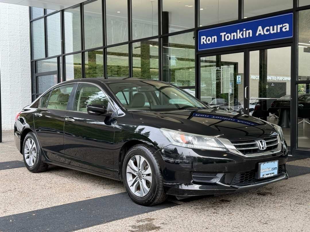 2015 Honda Accord LX - Image 2