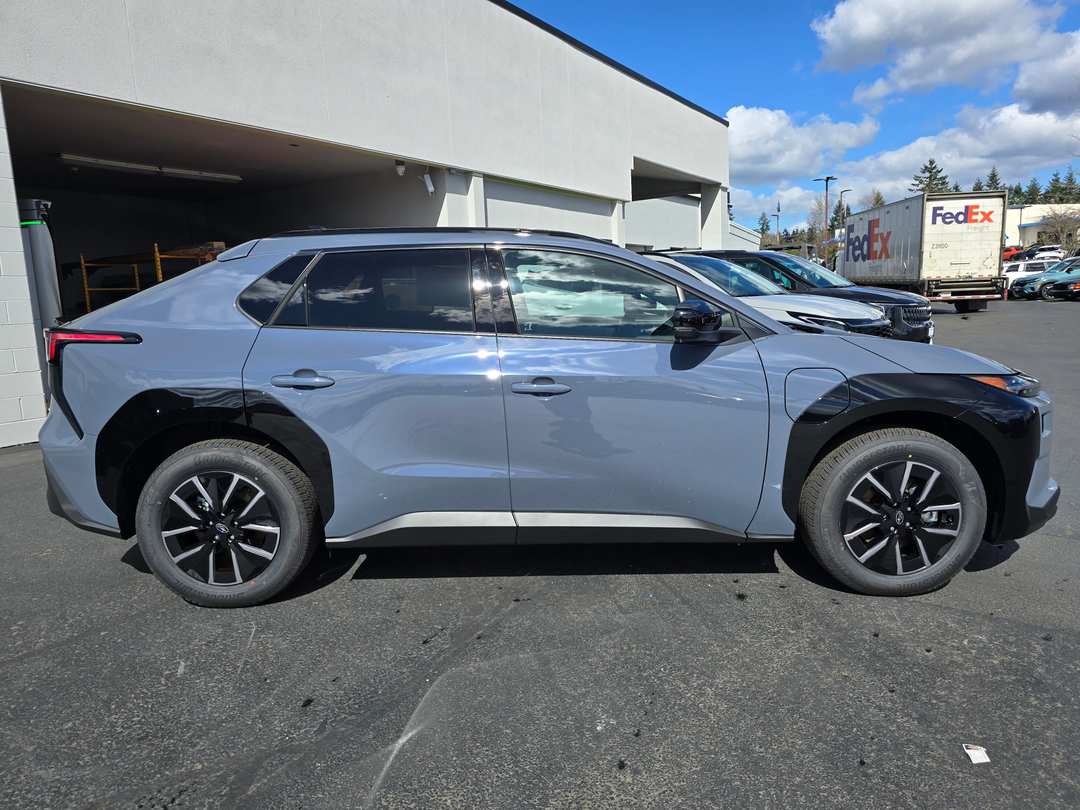 2026 Subaru Solterra Premium - Image 3