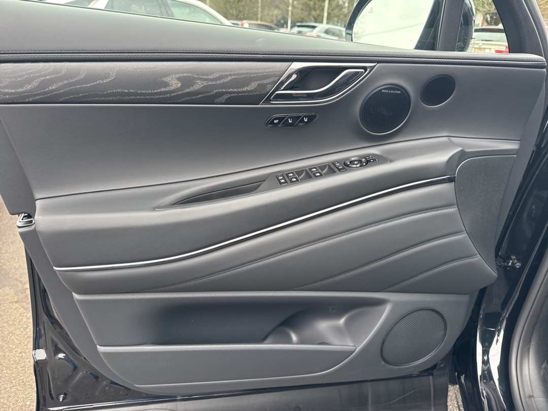 2026 Genesis Gv80 3.5T Prestige - Image 14